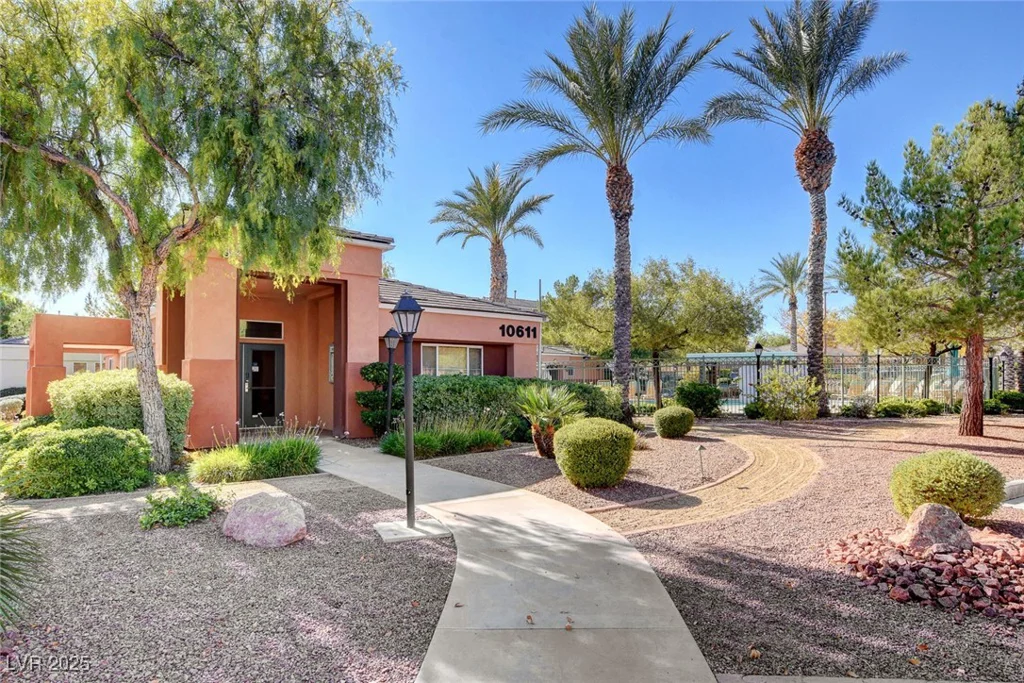 713 Chase Tree, Las Vegas, NV 89144