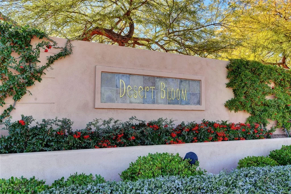 713 Chase Tree, Las Vegas, NV 89144