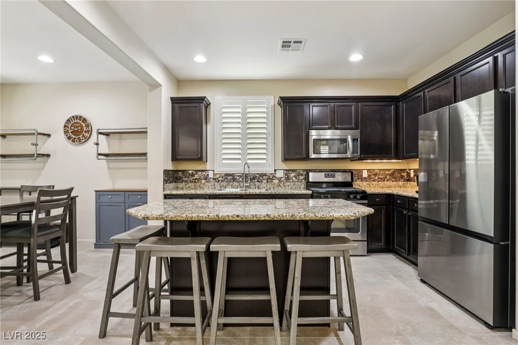 7407 Bakewell, Las Vegas, NV 89179