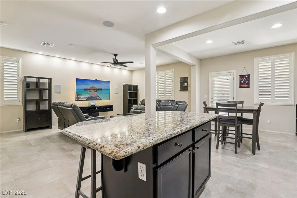 7407 Bakewell, Las Vegas, NV 89179