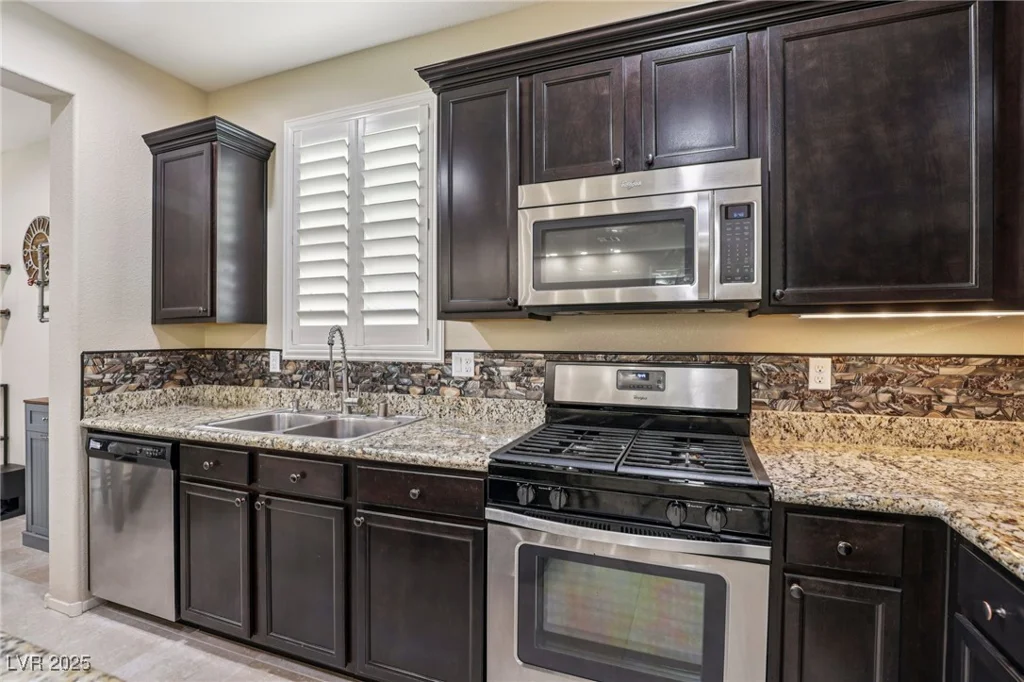 7407 Bakewell, Las Vegas, NV 89179