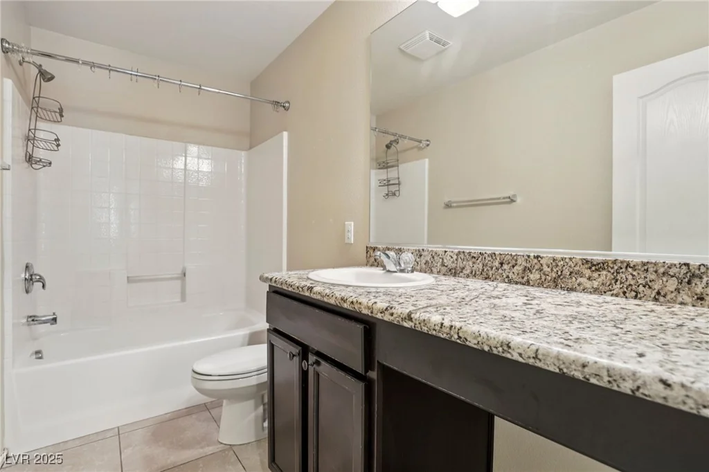 7407 Bakewell, Las Vegas, NV 89179