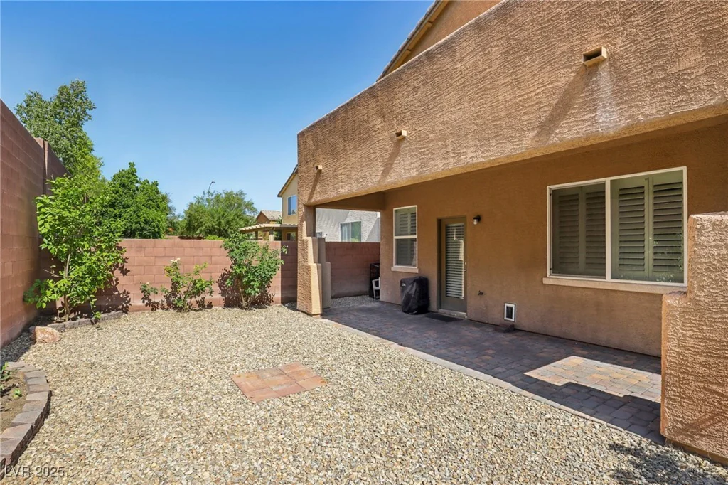 7407 Bakewell, Las Vegas, NV 89179