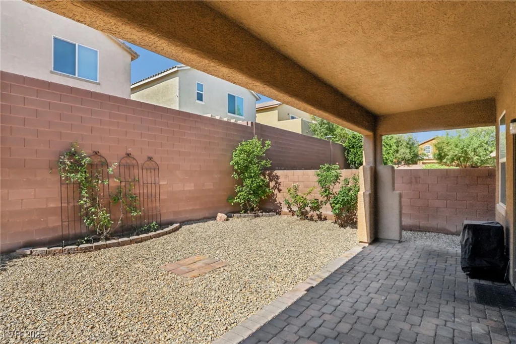7407 Bakewell, Las Vegas, NV 89179