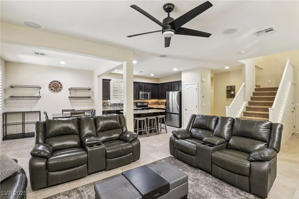7407 Bakewell, Las Vegas, NV 89179