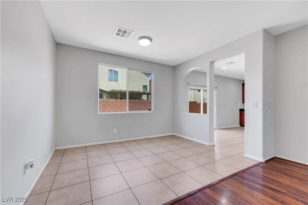 6678 Crystal Run, Las Vegas, NV 89122