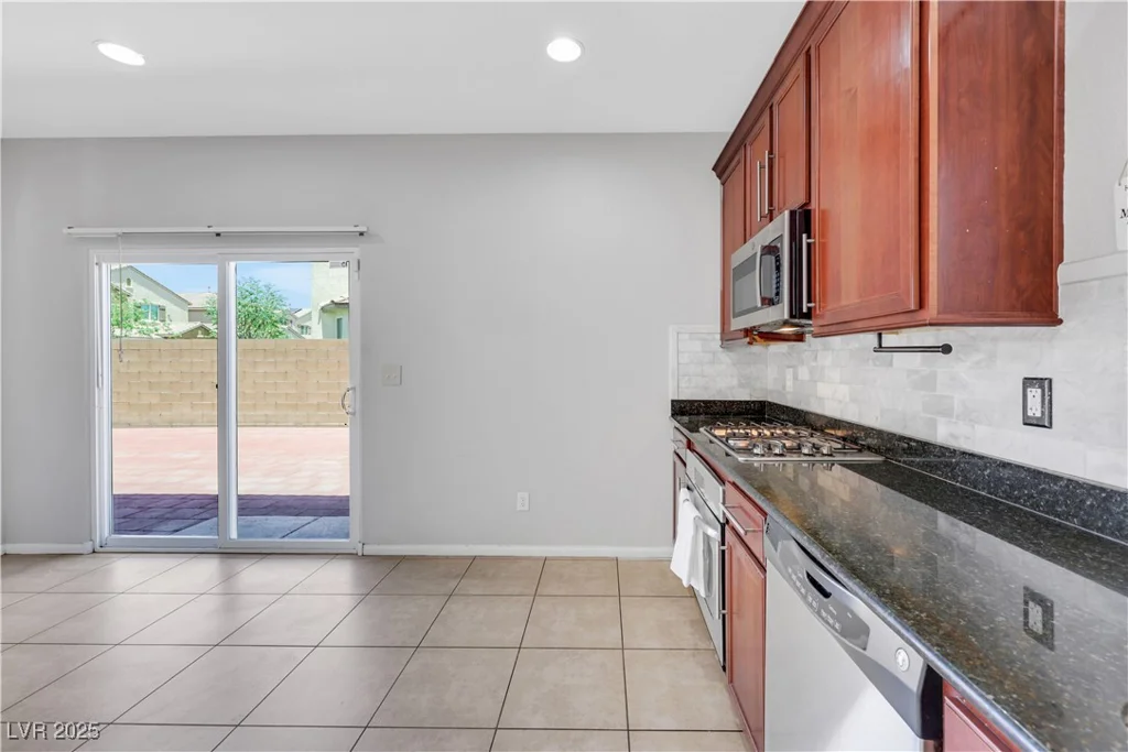 6678 Crystal Run, Las Vegas, NV 89122