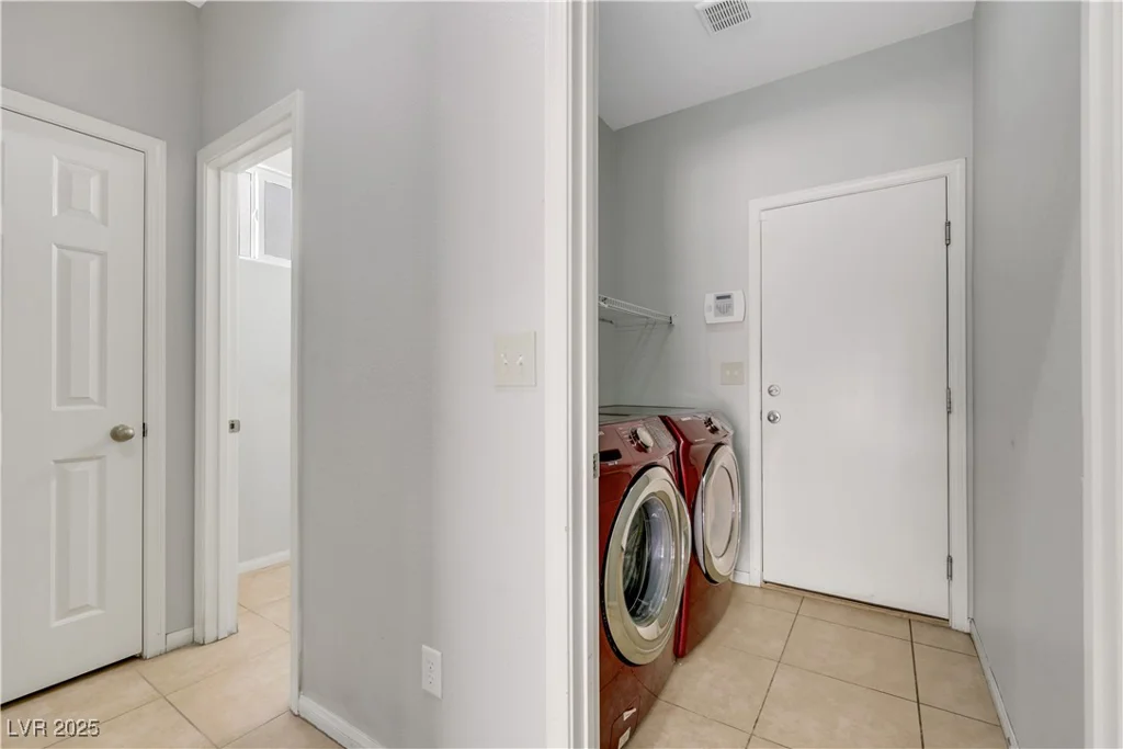 6678 Crystal Run, Las Vegas, NV 89122