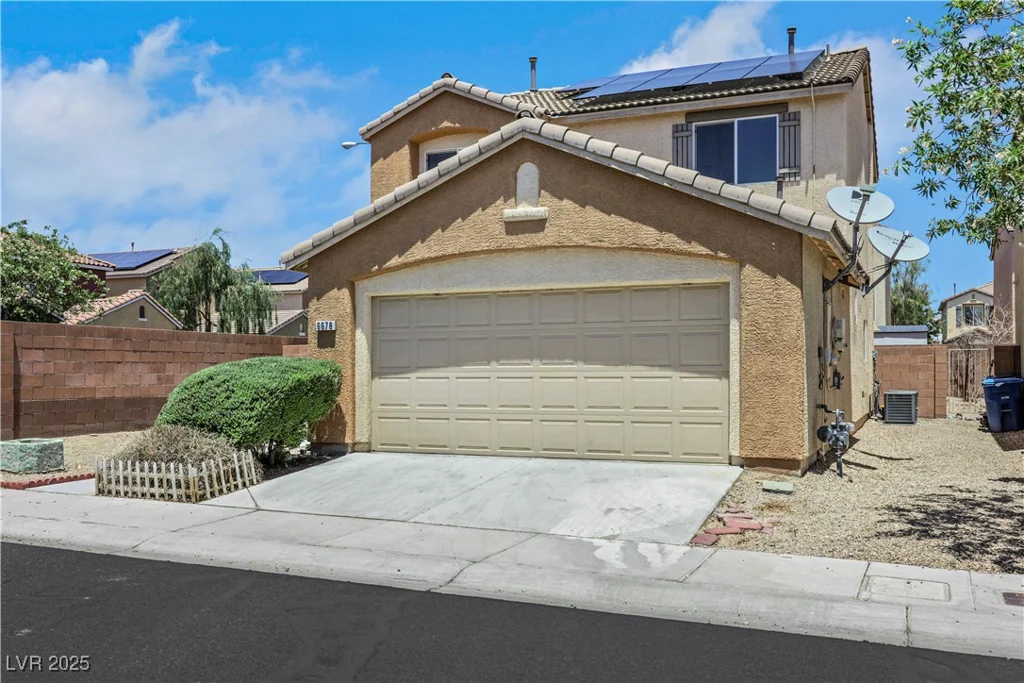6678 Crystal Run, Las Vegas, NV 89122