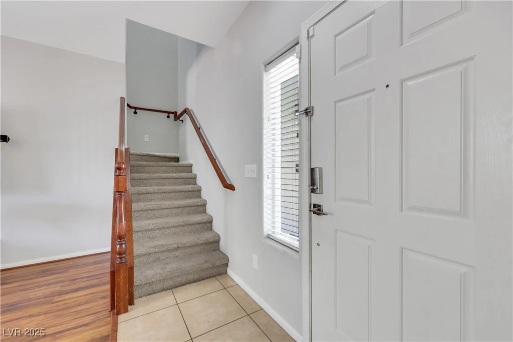 6678 Crystal Run, Las Vegas, NV 89122