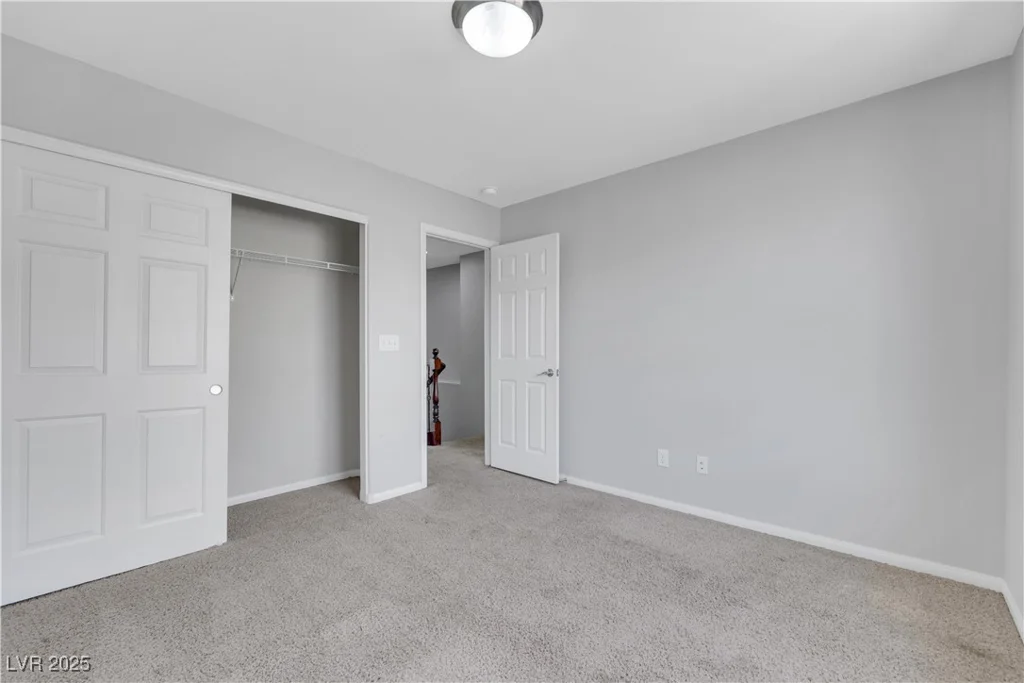 6678 Crystal Run, Las Vegas, NV 89122