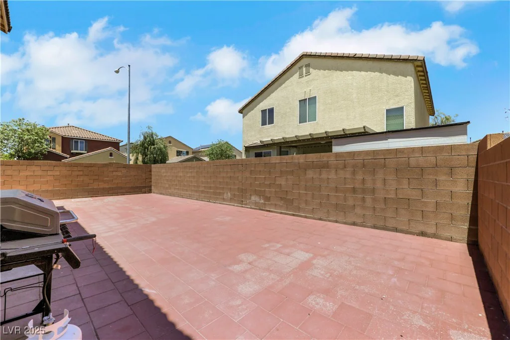 6678 Crystal Run, Las Vegas, NV 89122