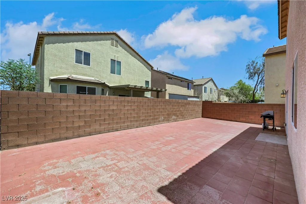 6678 Crystal Run, Las Vegas, NV 89122