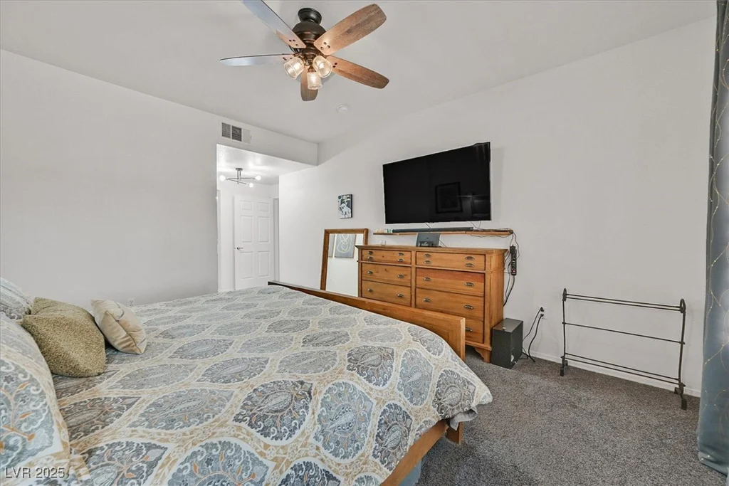 10640 Amber Ridge, Las Vegas, NV 89144
