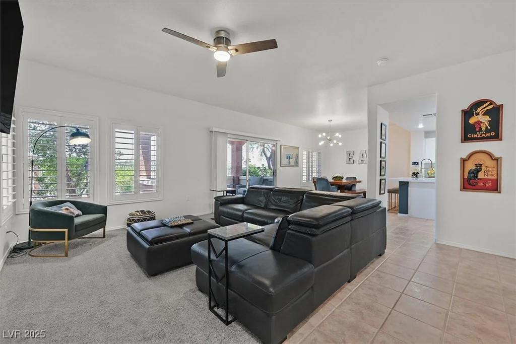 10640 Amber Ridge, Las Vegas, NV 89144