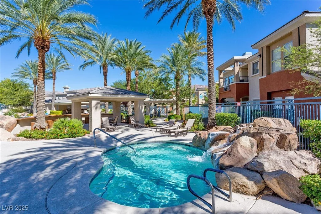 10640 Amber Ridge, Las Vegas, NV 89144