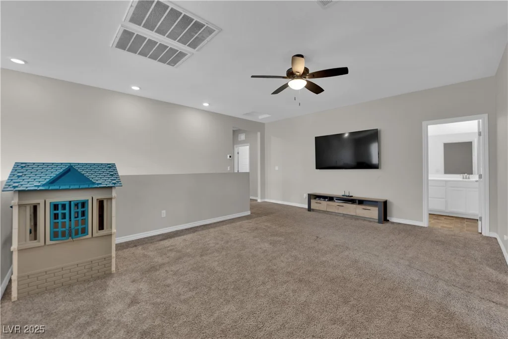 4833 Royal Magnolia, North Las Vegas, NV 89031