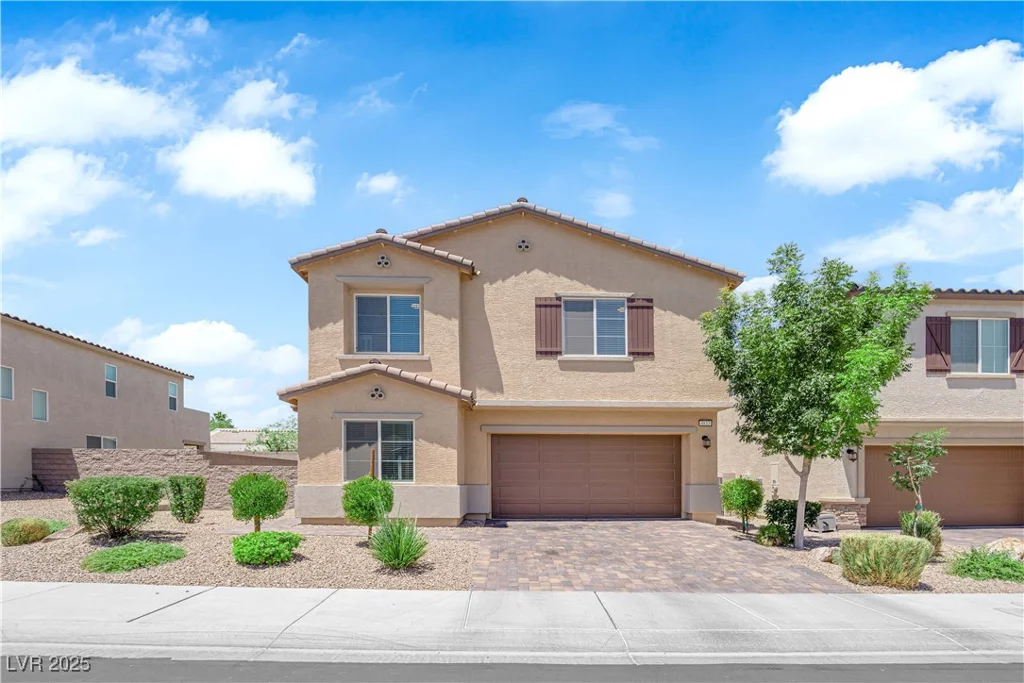 4833 Royal Magnolia, North Las Vegas, NV 89031