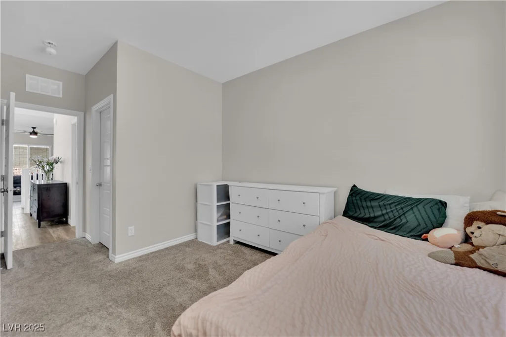 4833 Royal Magnolia, North Las Vegas, NV 89031