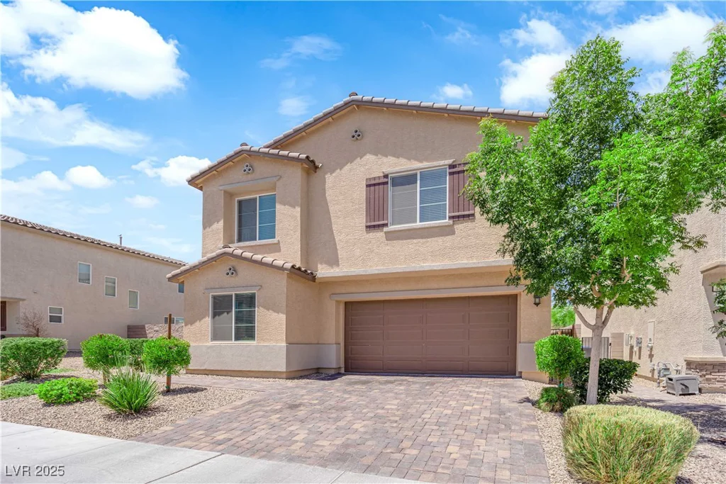 4833 Royal Magnolia, North Las Vegas, NV 89031