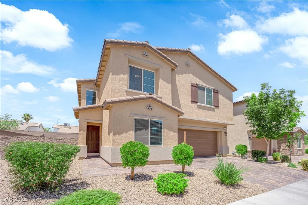 4833 Royal Magnolia, North Las Vegas, NV 89031