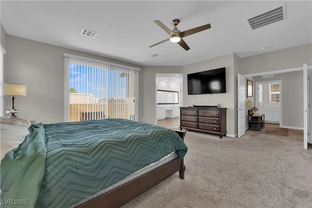 4833 Royal Magnolia, North Las Vegas, NV 89031