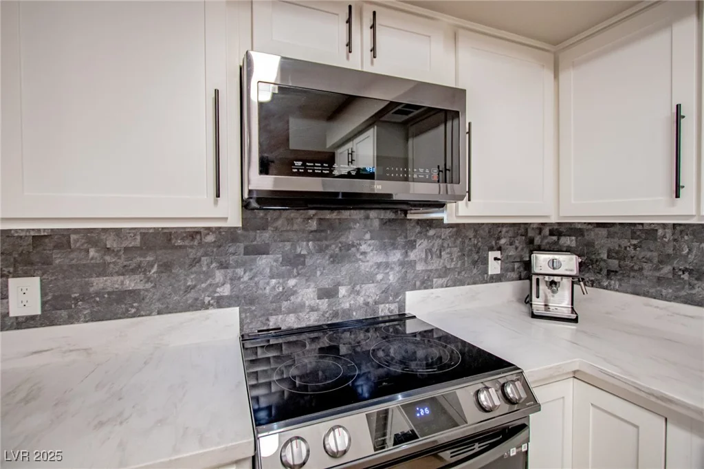 4083 Nook Way, Las Vegas, NV 89103