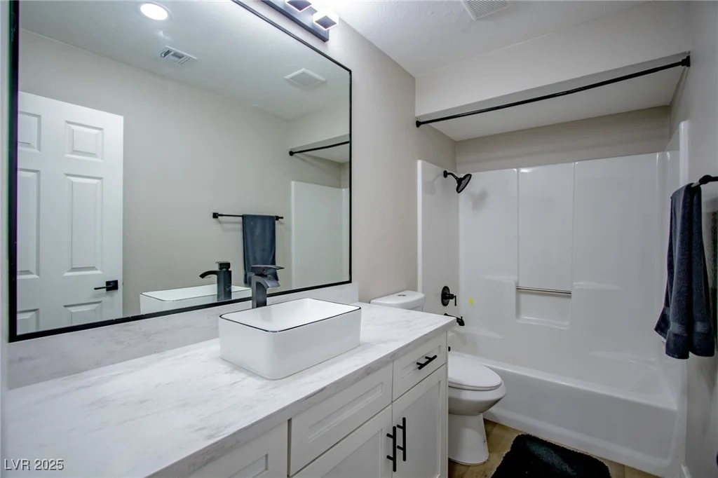 4083 Nook Way, Las Vegas, NV 89103