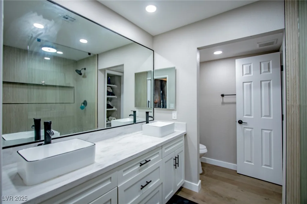 4083 Nook Way, Las Vegas, NV 89103