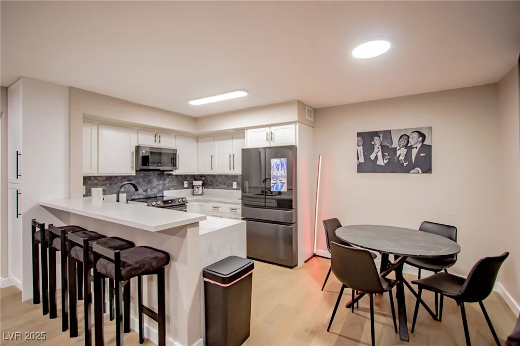 4083 Nook Way, Las Vegas, NV 89103