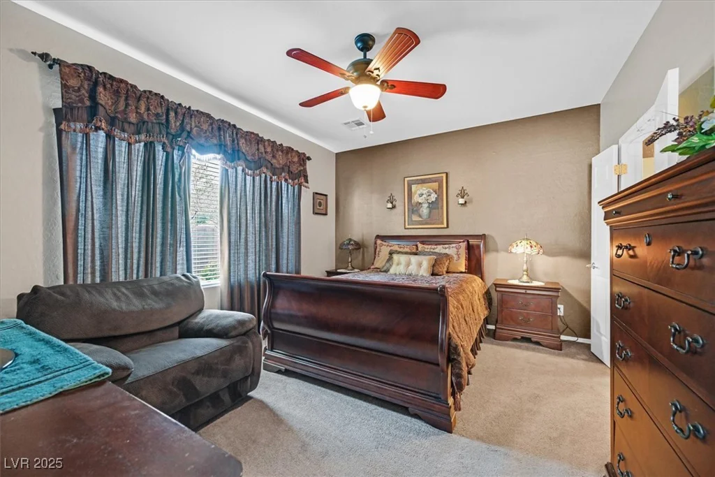 6141 TOKARA, Las Vegas, NV 89122