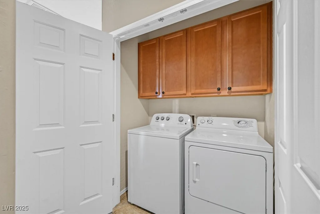 6141 TOKARA, Las Vegas, NV 89122