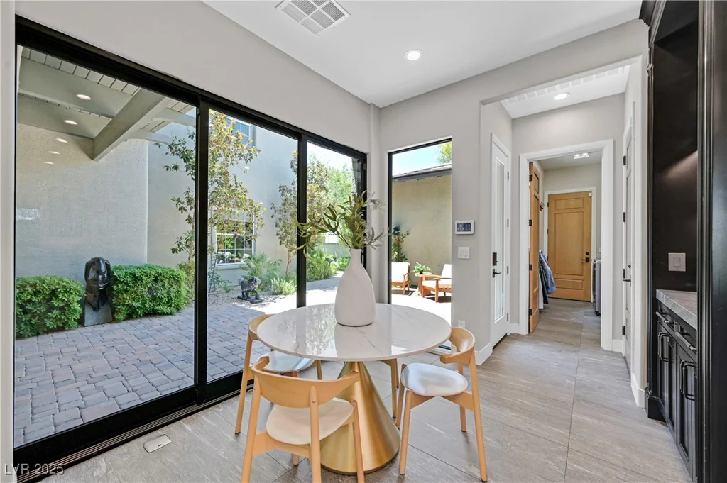 1404 Reisling, Las Vegas, NV 89144
