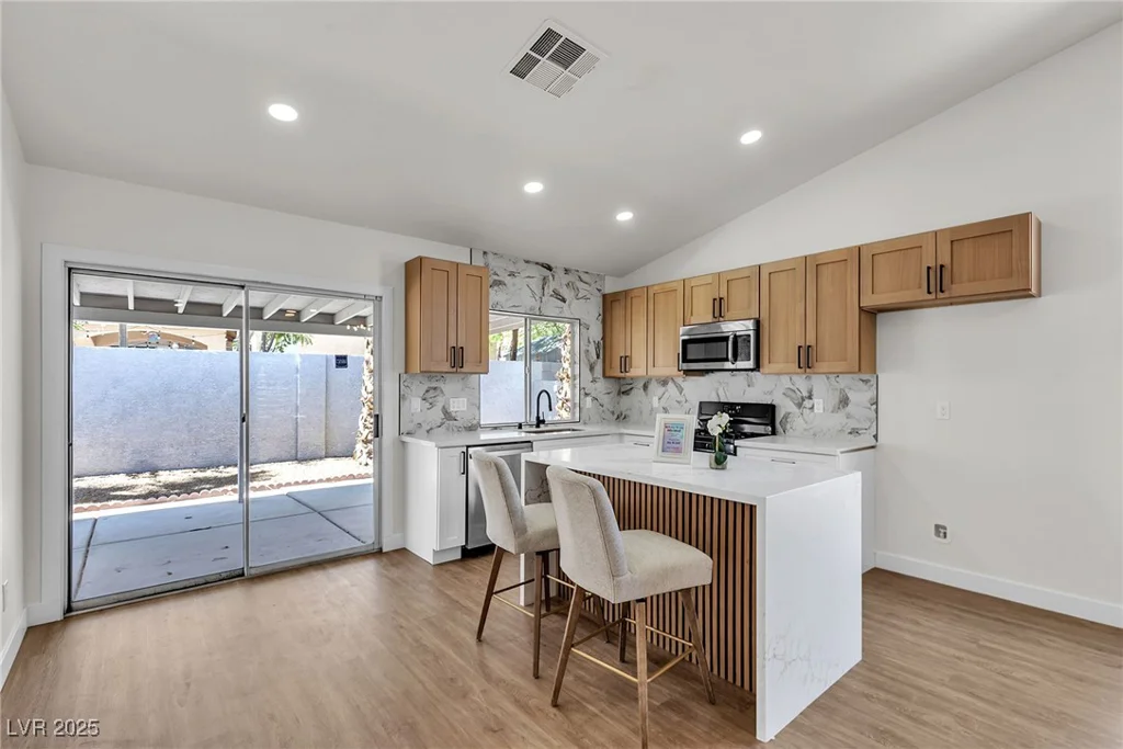 4911 Rancho  Domingo, North Las Vegas, NV 89031