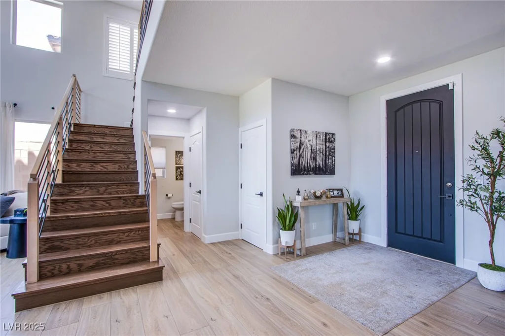 7445 Mezzanine View, Las Vegas, NV 89178