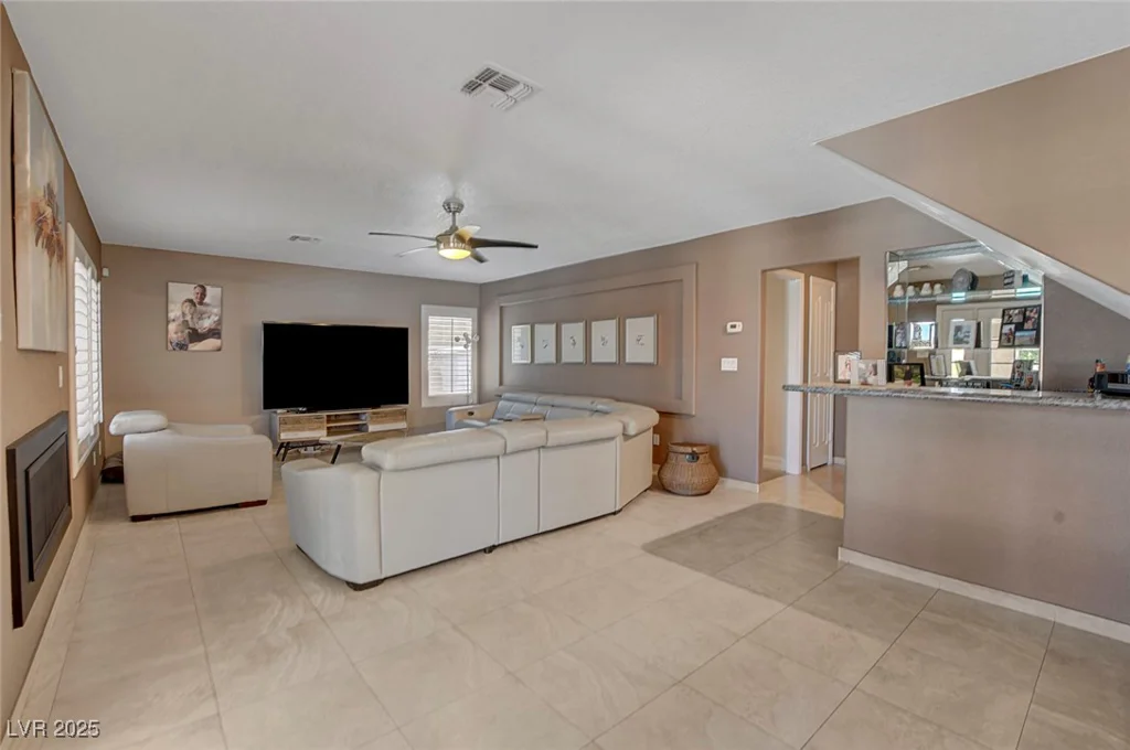 4542 Amber Canyon, Las Vegas, NV 89129