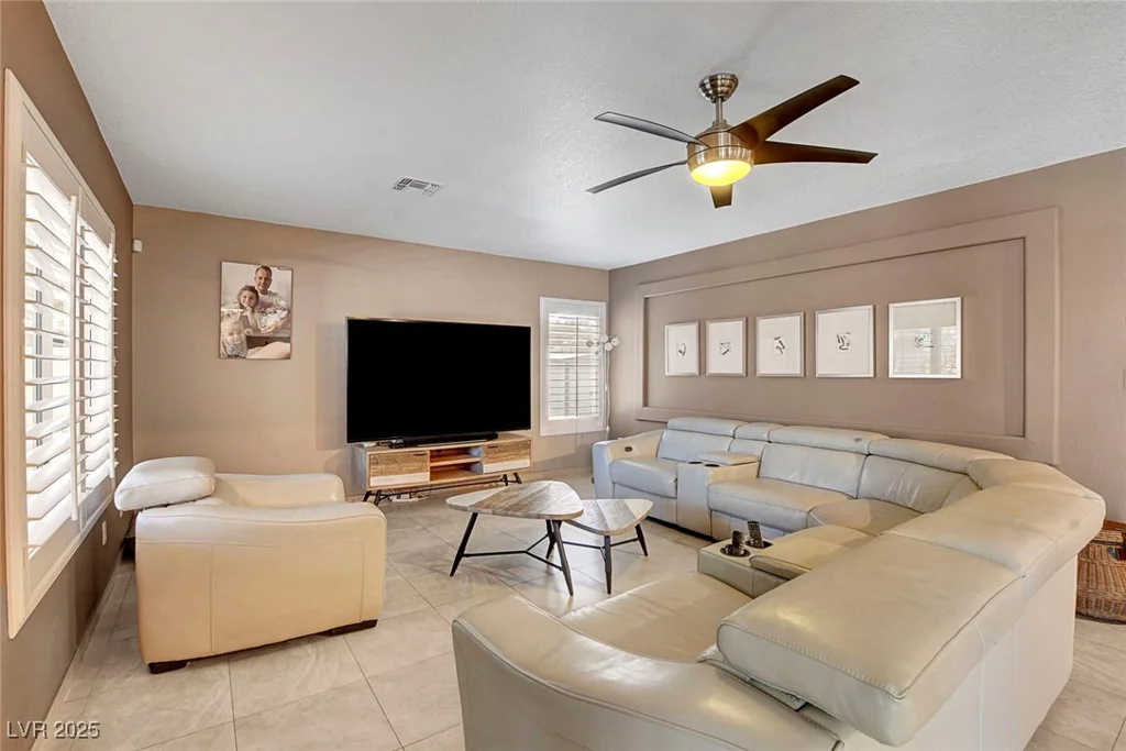 4542 Amber Canyon, Las Vegas, NV 89129