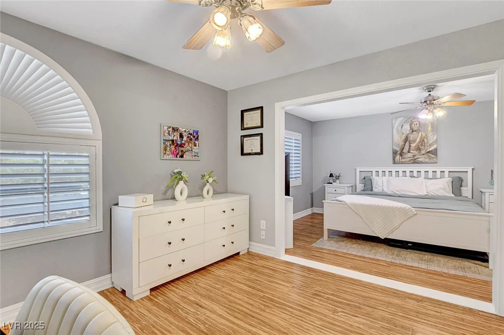 4542 Amber Canyon, Las Vegas, NV 89129