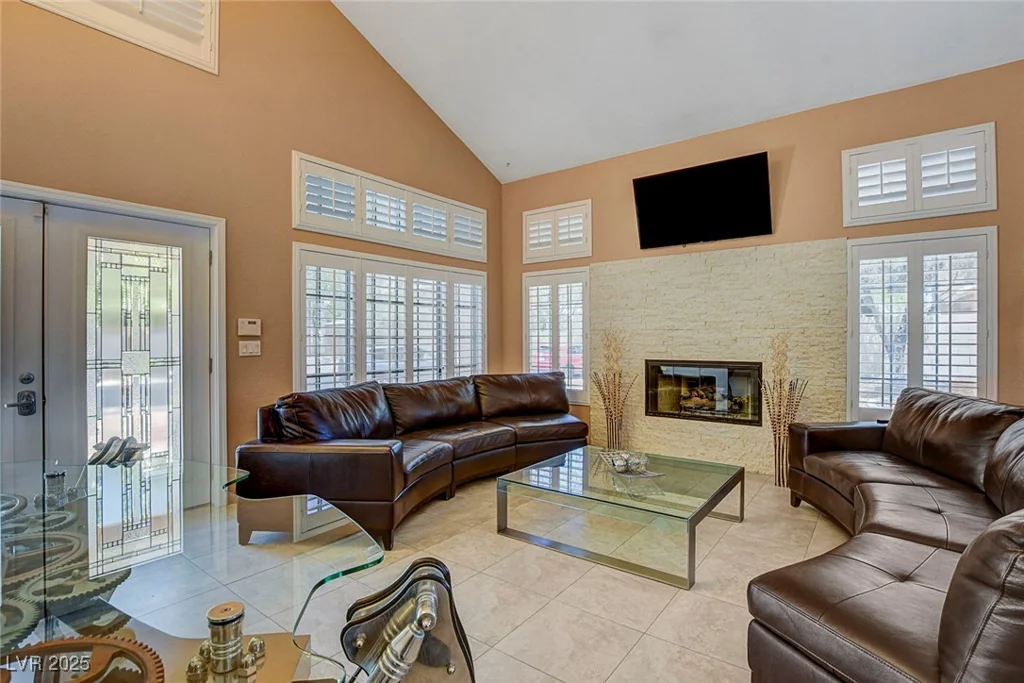 4542 Amber Canyon, Las Vegas, NV 89129