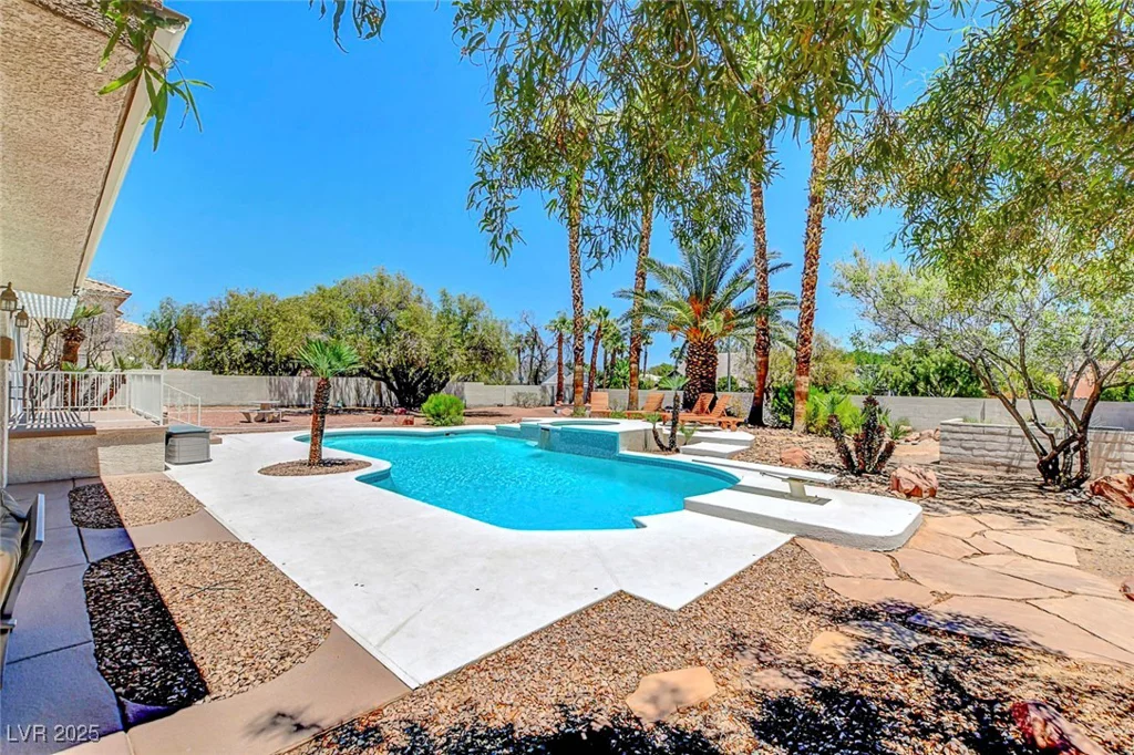 4542 Amber Canyon, Las Vegas, NV 89129