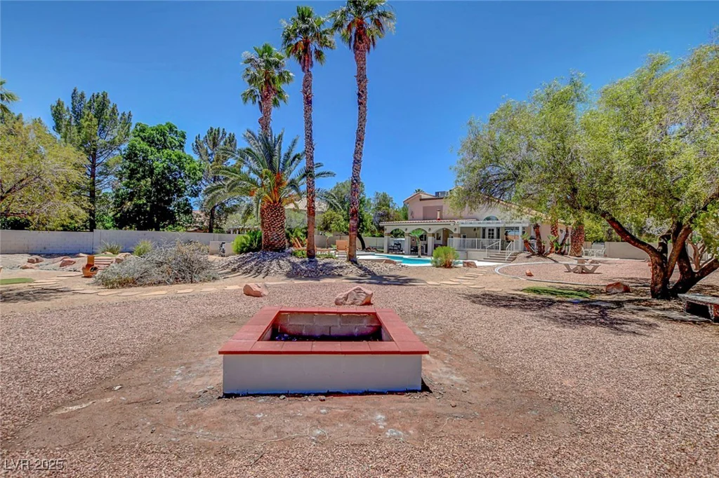 4542 Amber Canyon, Las Vegas, NV 89129