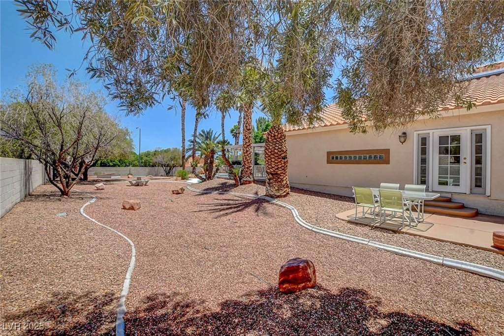 4542 Amber Canyon, Las Vegas, NV 89129