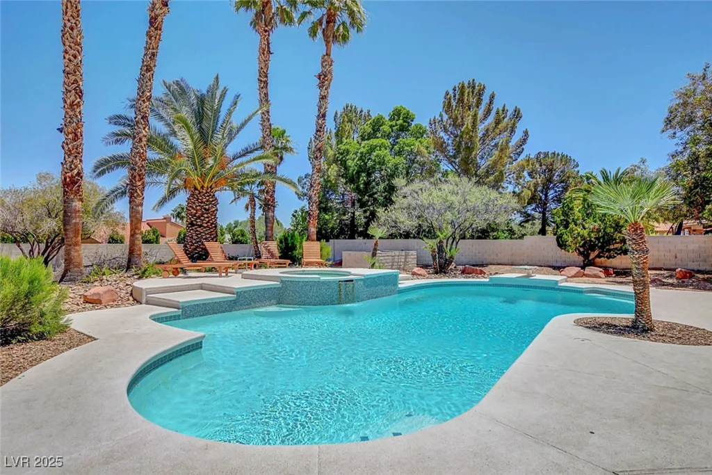 4542 Amber Canyon, Las Vegas, NV 89129