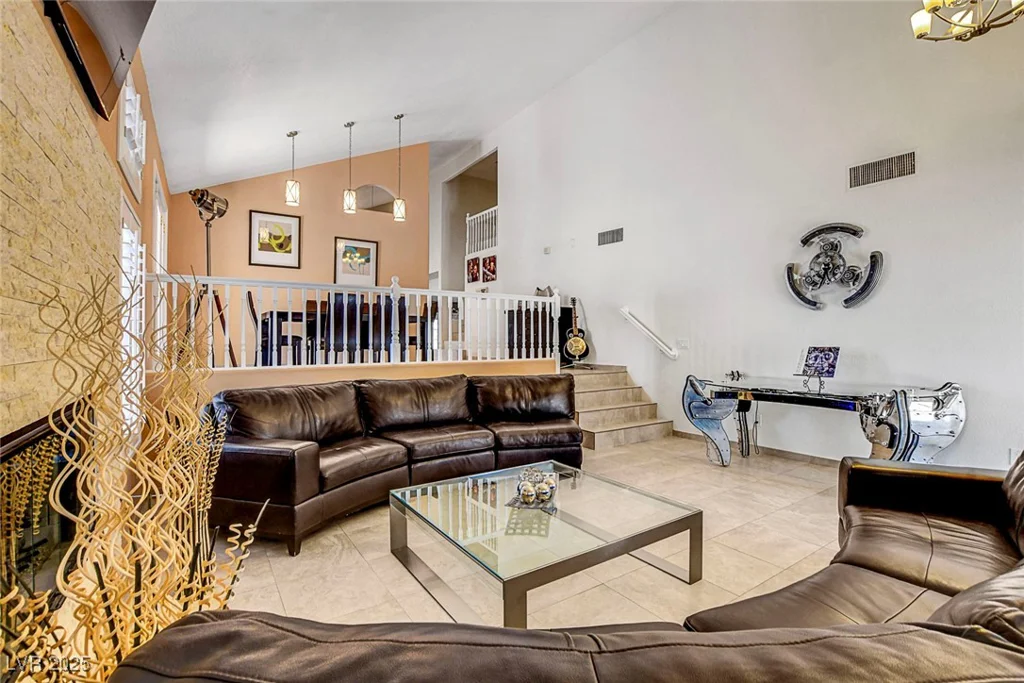 4542 Amber Canyon, Las Vegas, NV 89129