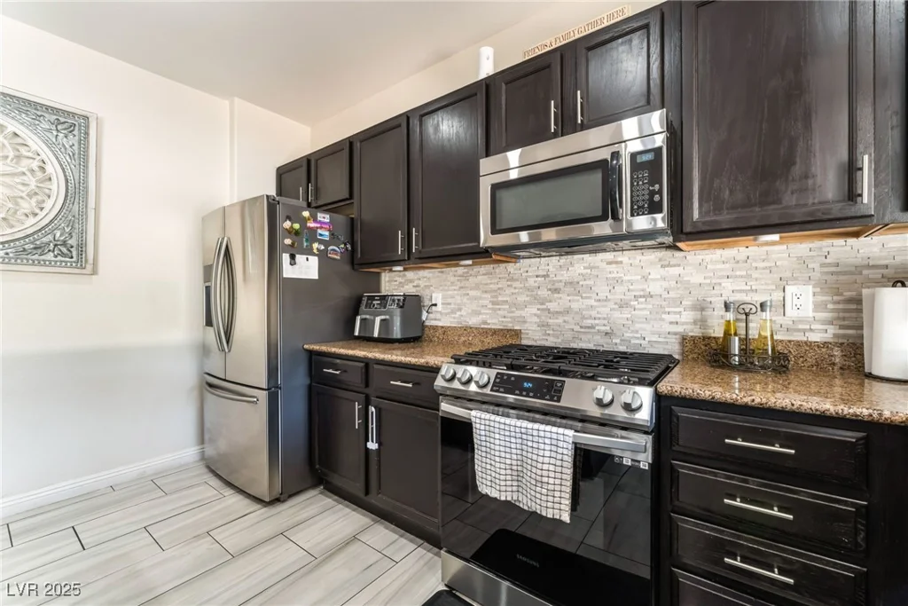 3309 Green Ice, North Las Vegas, NV 89081