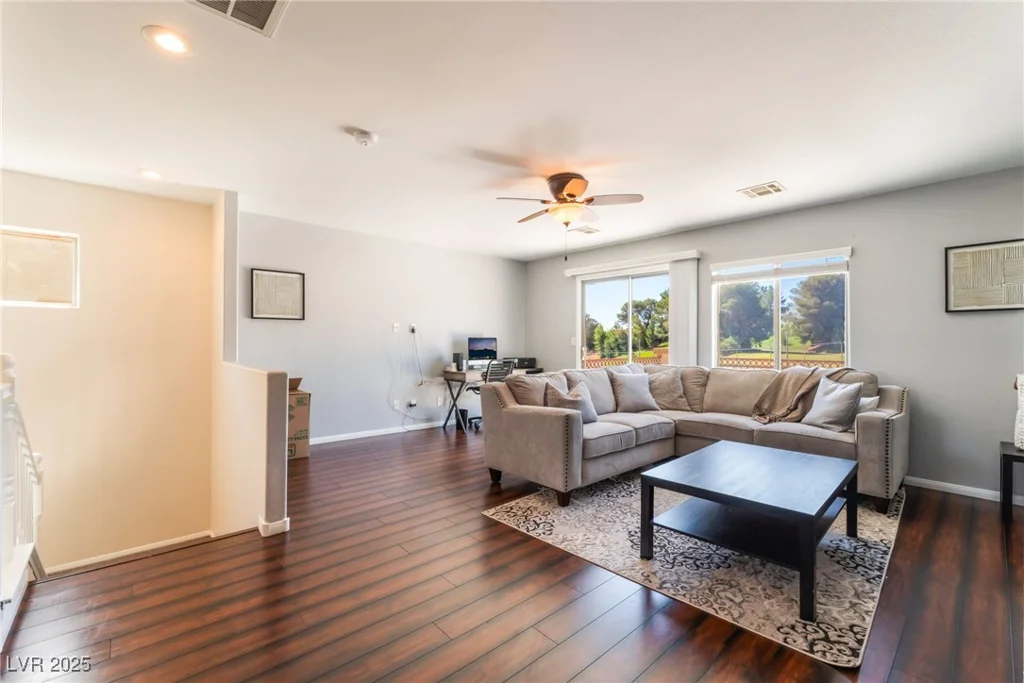 3309 Green Ice, North Las Vegas, NV 89081