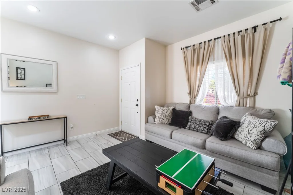 3309 Green Ice, North Las Vegas, NV 89081