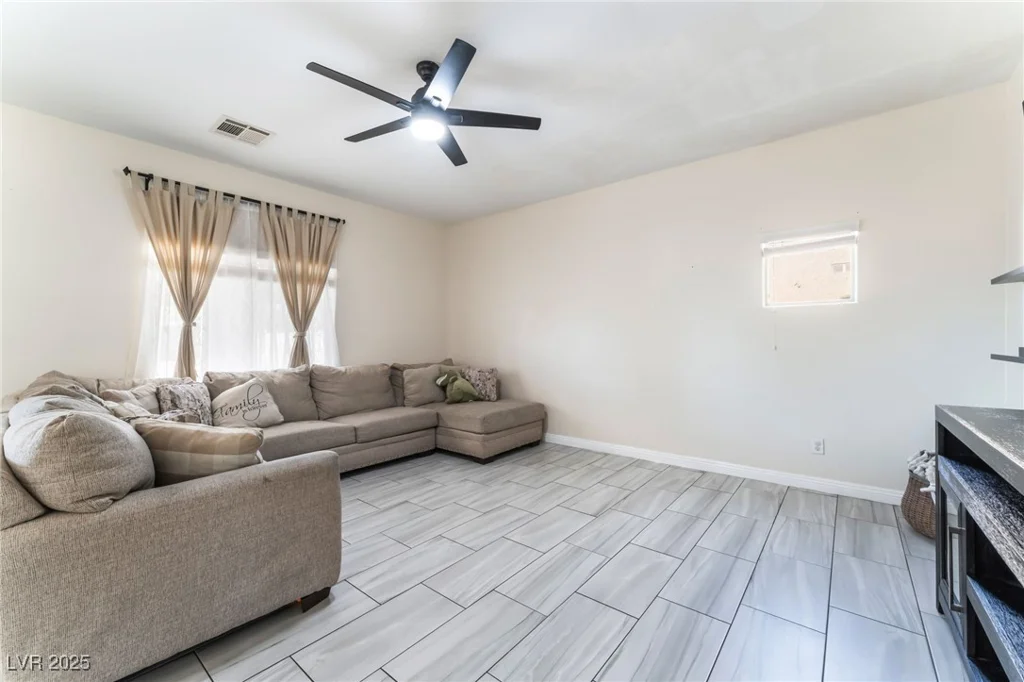 3309 Green Ice, North Las Vegas, NV 89081