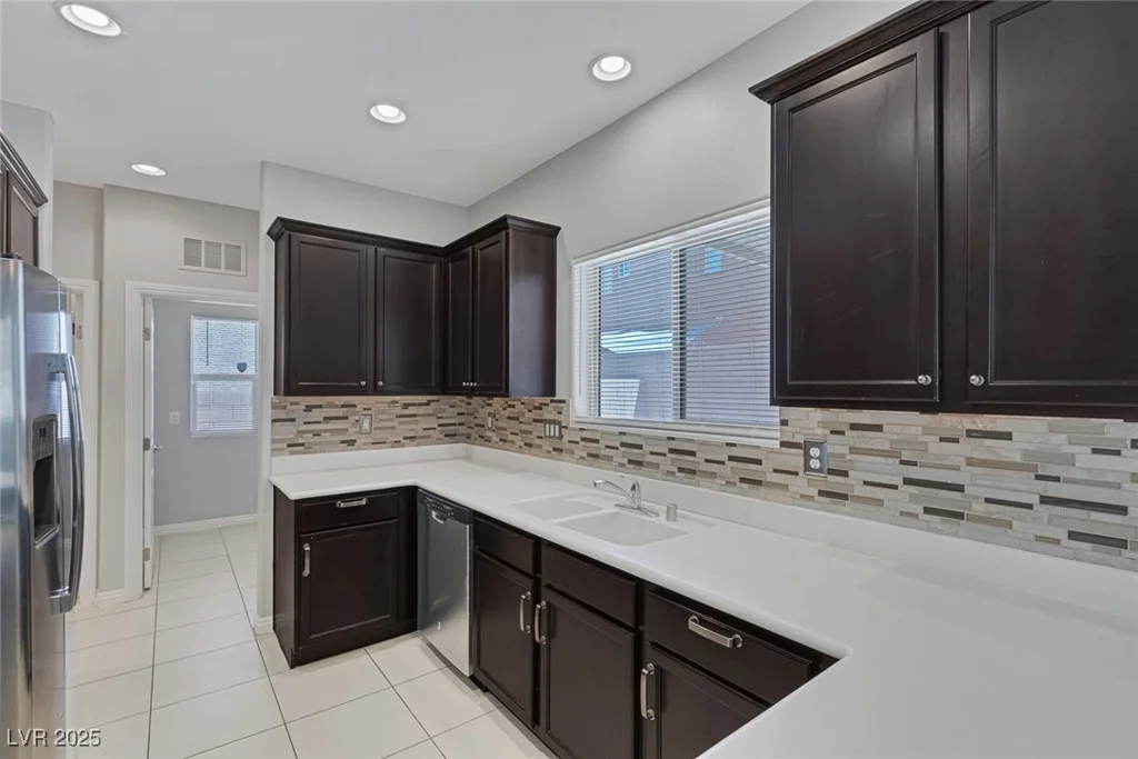 5484 Mercury Springs, Las Vegas, NV 89122