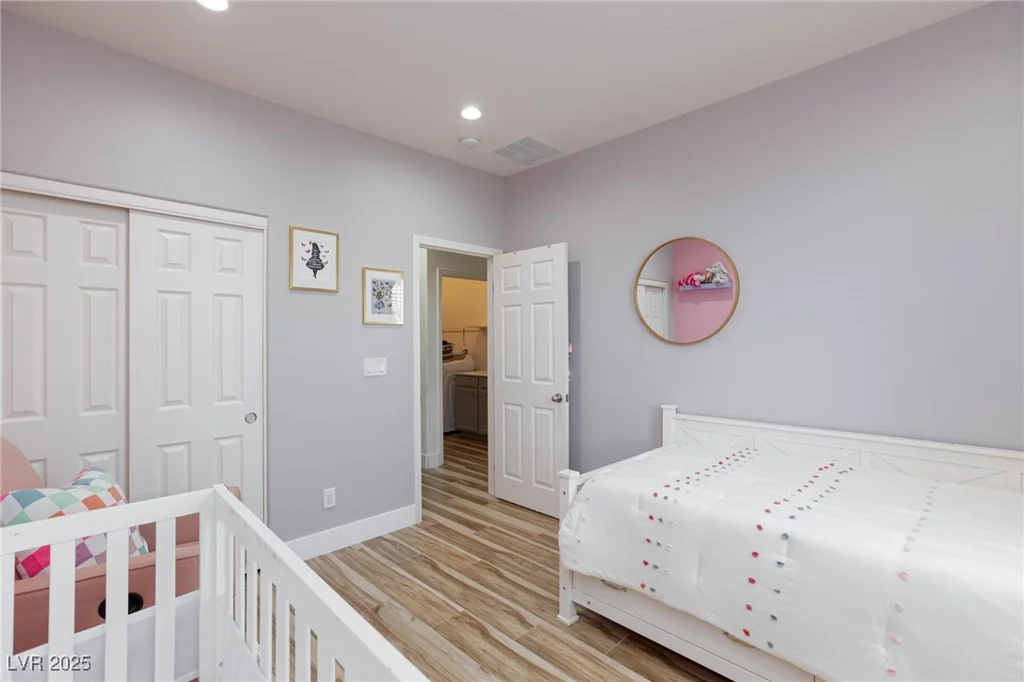 10095 Ferton Lake, Las Vegas, NV 89178